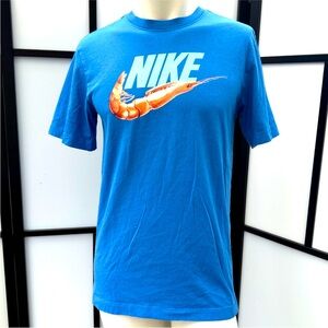 Nike Sportswear Shrimp LOGO T-Shirt Mens Small Blue Short Sleeve Graphic Tee